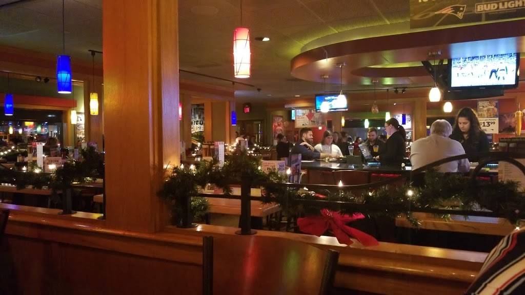 Applebees Grill + Bar | restaurant | 311 Plymouth Ave, Fall River, MA 02721, USA | 5086751110 OR +1 508-675-1110