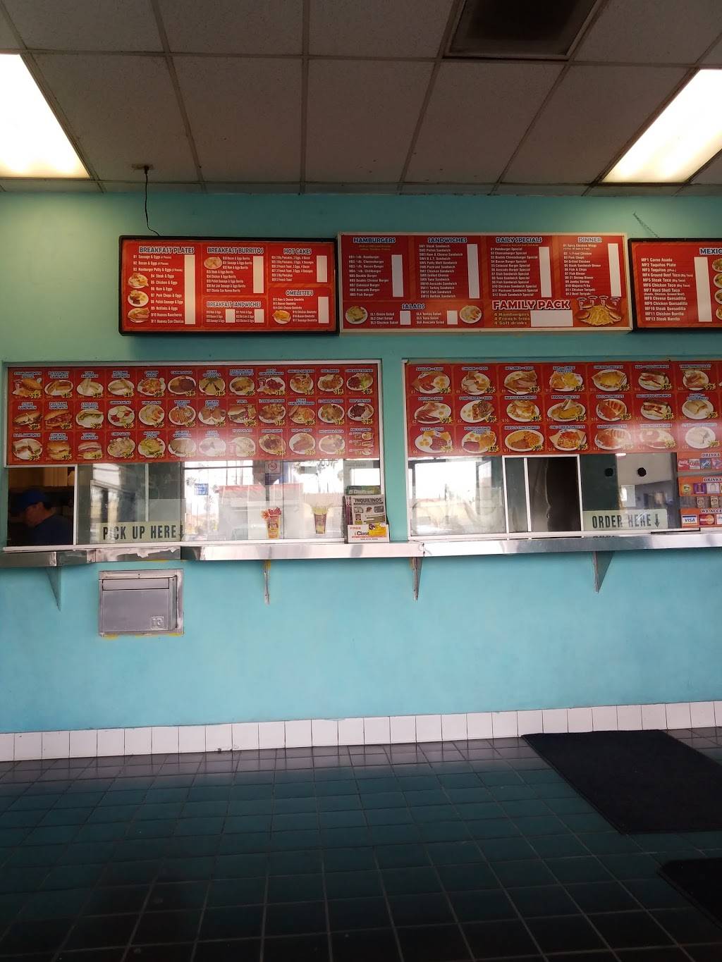 Tams Burgers | restaurant | 5837 S Figueroa St, Los Angeles, CA 90003, USA | 3237520064 OR +1 323-752-0064