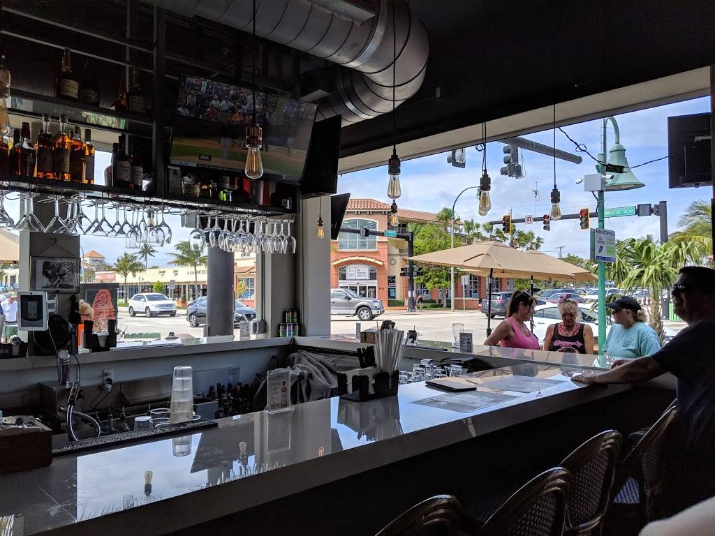 Station 44 Bar-BQ Beachside Grill | restaurant | 112 Commercial Blvd A, Lauderdale-By-The-Sea, FL 33308, USA | 9545264444 OR +1 954-526-4444