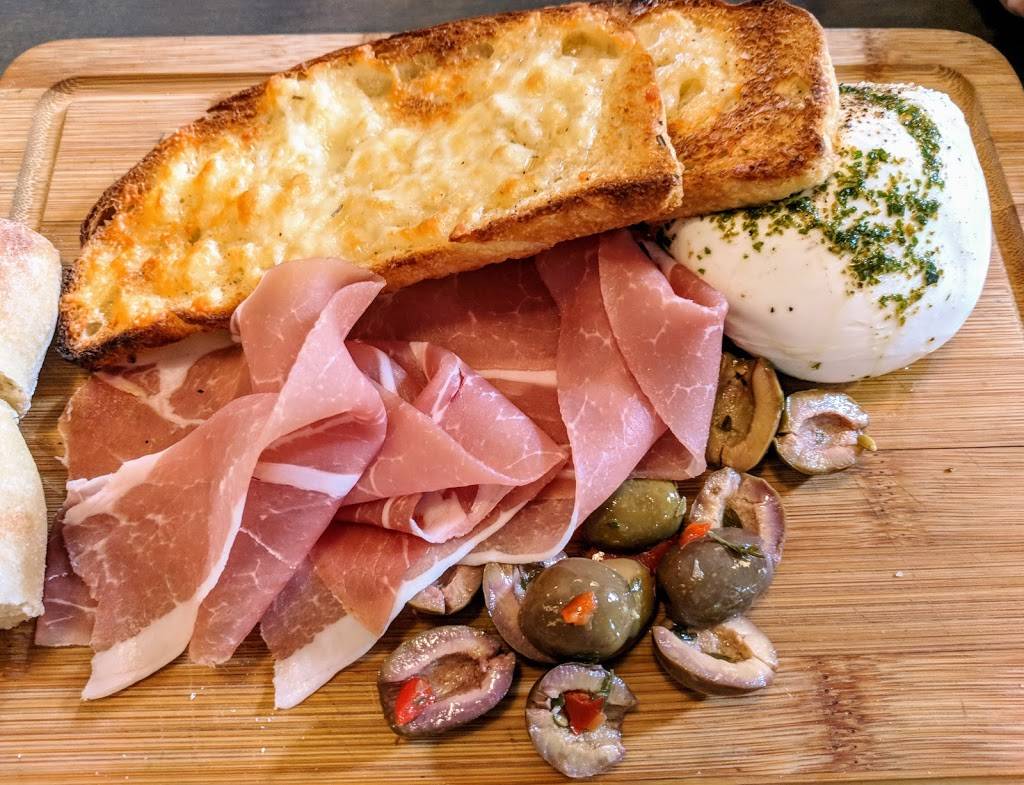 Belsito Trattoria | restaurant | 10429 Islington Ave, Kleinburg, ON L0J 1C0, Canada | 9055527555 OR +1 905-552-7555