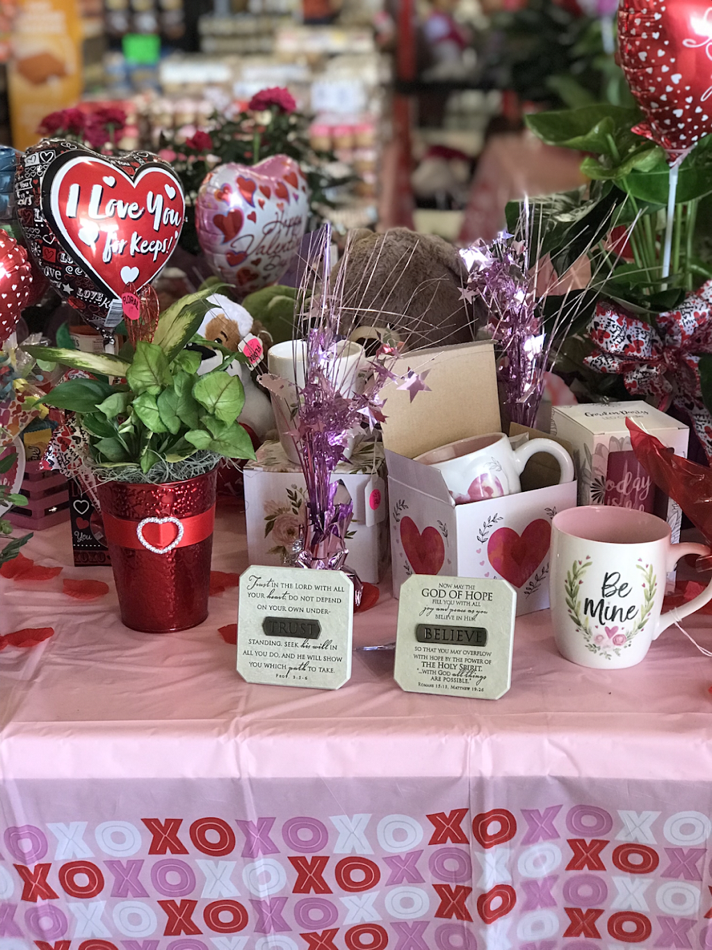 Country Mart | restaurant | 125 W Karsch Blvd, Farmington, MO 63640, USA | 5737561455 OR +1 573-756-1455