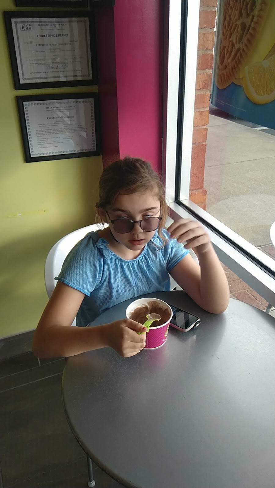 Menchies Frozen Yogurt | bakery | 2265 Towne Lake Pkwy Ste 108B, Woodstock, GA 30189, USA | 7709244004 OR +1 770-924-4004