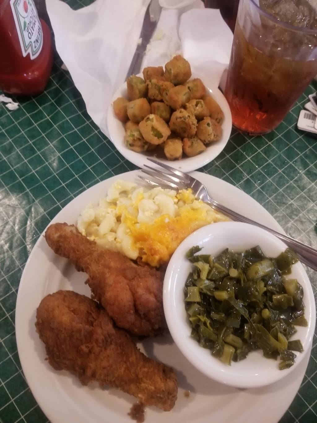 Lizards Thicket Restaurant | restaurant | 621 W Main St, Lexington, SC 29072, USA | 8039513555 OR +1 803-951-3555