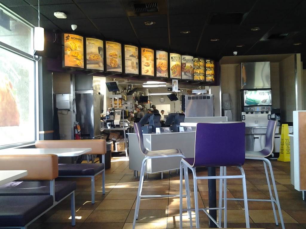 Taco Bell | meal takeaway | 45 E Harding Way, Stockton, CA 95204, USA | 2099432782 OR +1 209-943-2782