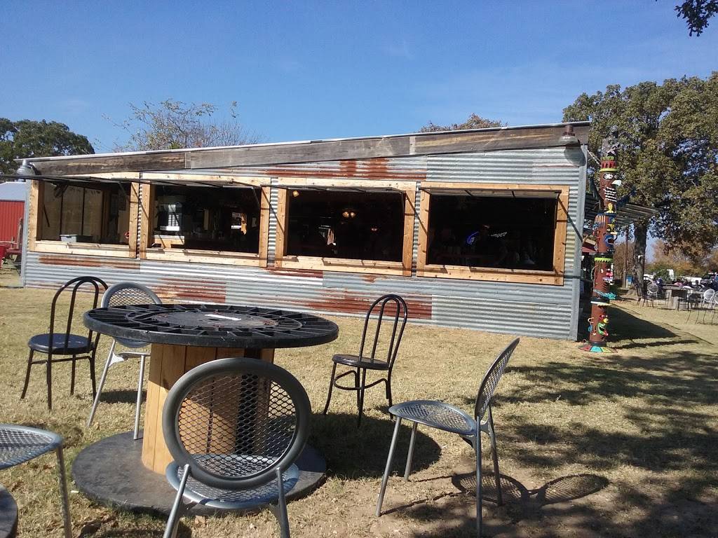 Loco Coyote Grill | restaurant | 1795 Co Rd 1004, Glen Rose, TX 76043, USA | 2548972324 OR +1 254-897-2324