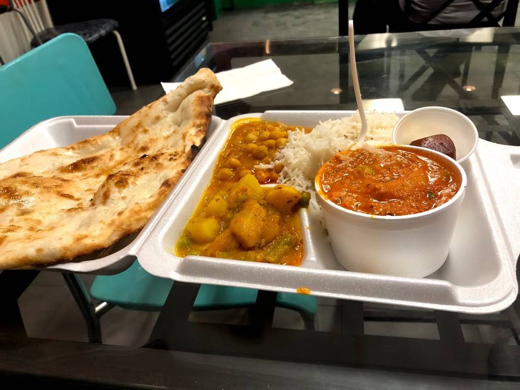 Masala Corner | restaurant | 807 Main St W, Hamilton, ON L8S 3M4, Canada | 9057770123 OR +1 905-777-0123