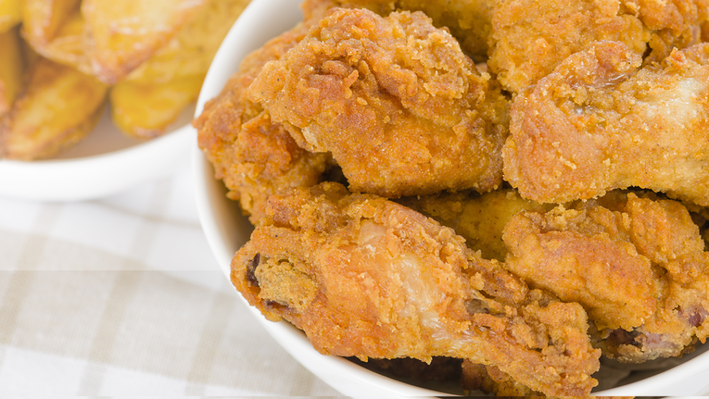 Harolds Chicken #88 | restaurant | 124 E 35th St, Chicago, IL 60616, USA | 3128775350 OR +1 312-877-5350