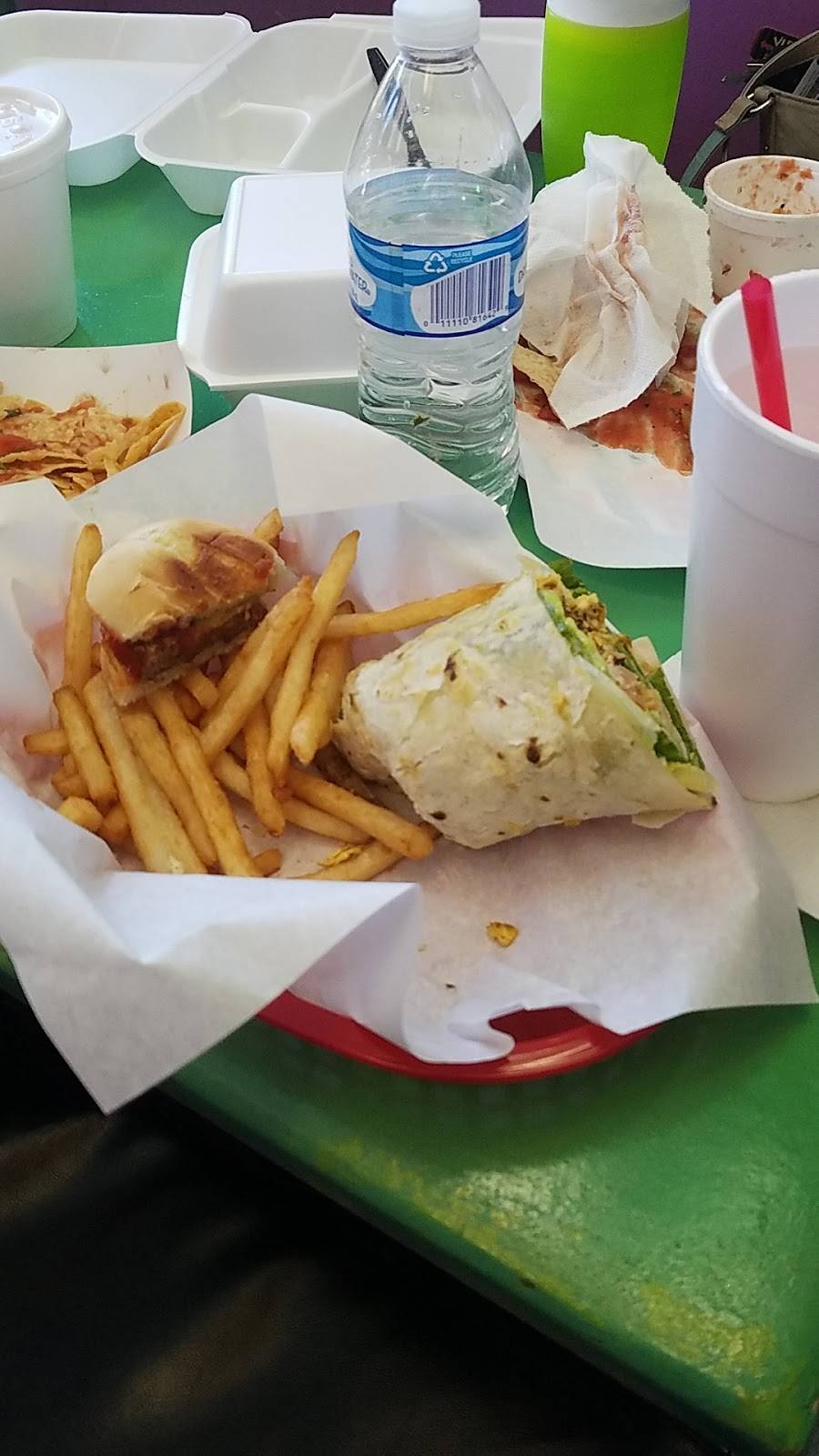 CCs Mesquite Broiler | restaurant | 12235 N Cave Creek Rd, Phoenix, AZ 85022, USA | 6029230142 OR +1 602-923-0142