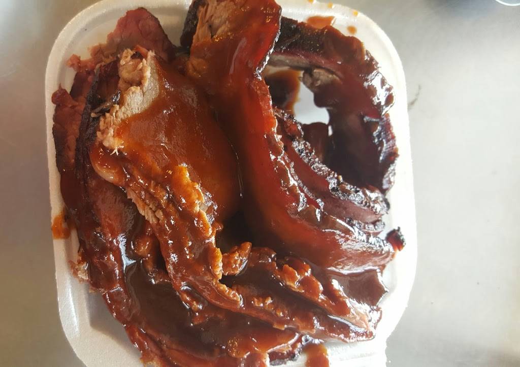 Firehouse BBQ & Smoking Co. | restaurant | 6401 Sheridan St, Hollywood, FL 33024, USA | 9542459706 OR +1 954-245-9706