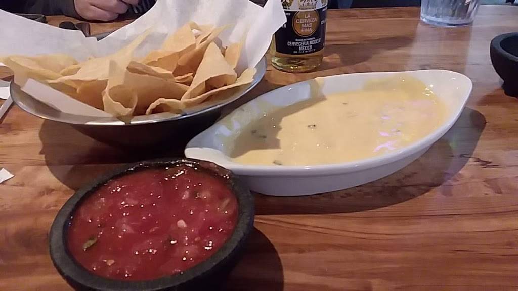 Carlos OKellys | meal takeaway | 3025 N Rock Rd, Wichita, KS 67226, USA | 3166364343 OR +1 316-636-4343