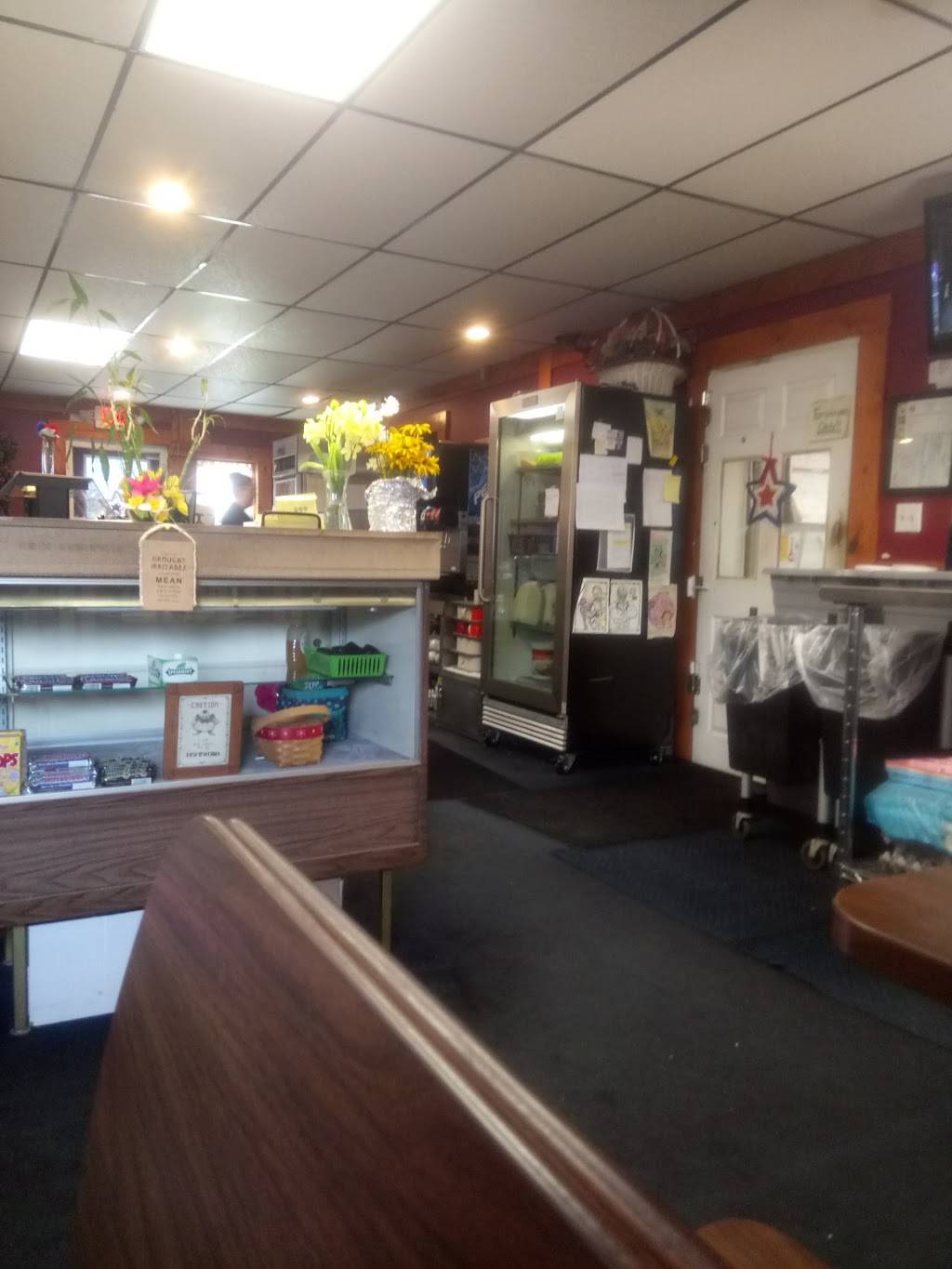 Pattys Place Family Restaurant | restaurant | 7916 Lincoln St SE, East Canton, OH 44730, USA | 3304882680 OR +1 330-488-2680