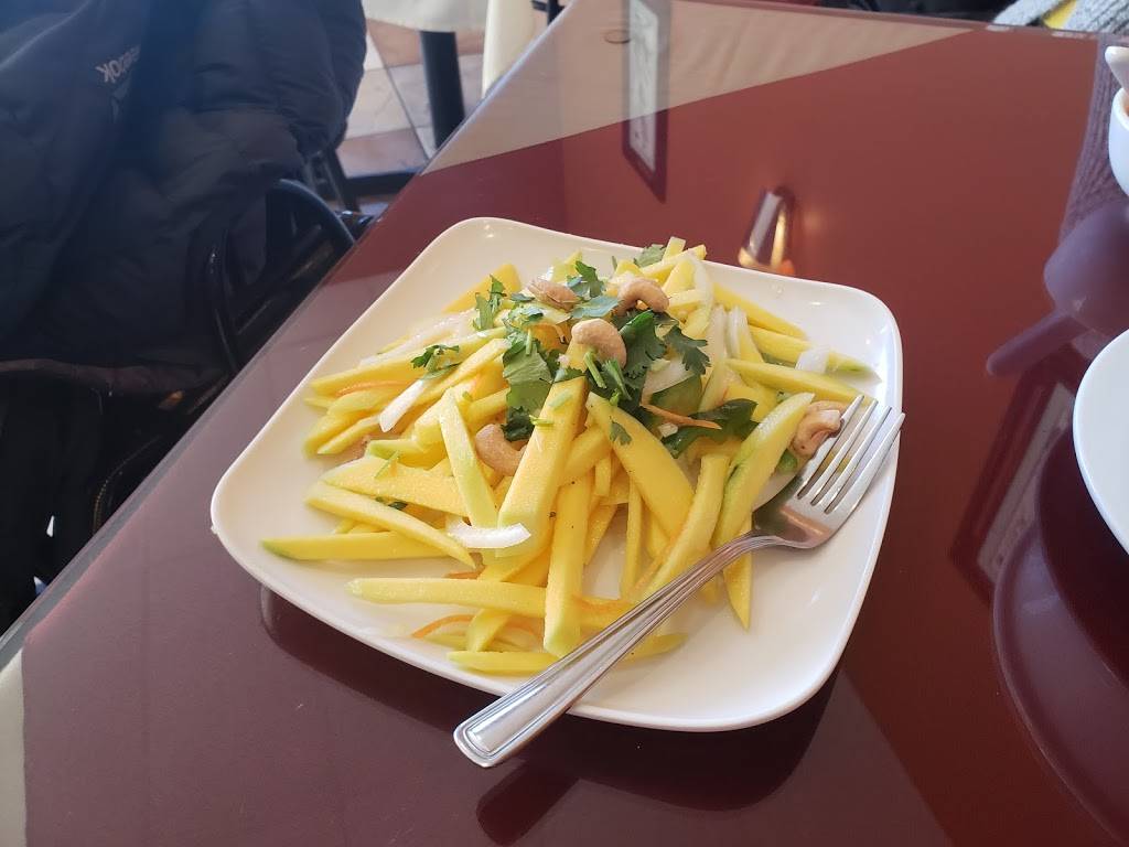 Golden Asian Cuisine | restaurant | 123 Rexdale Blvd, Etobicoke, ON M9W 1P1, Canada | 4167495898 OR +1 416-749-5898