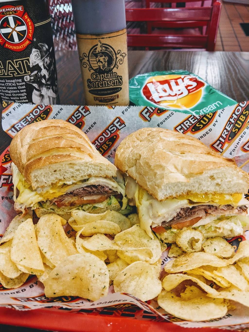 Firehouse Subs | meal delivery | 233 3rd St, Neptune Beach, FL 32266, USA | 9042496013 OR +1 904-249-6013