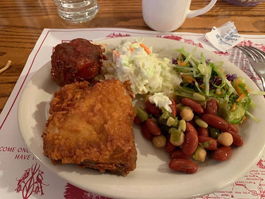 Penn Alps Restaurant & Craft Shop | restaurant | 125 Casselman Rd, Grantsville, MD 21536, USA | 3018955985 OR +1 301-895-5985