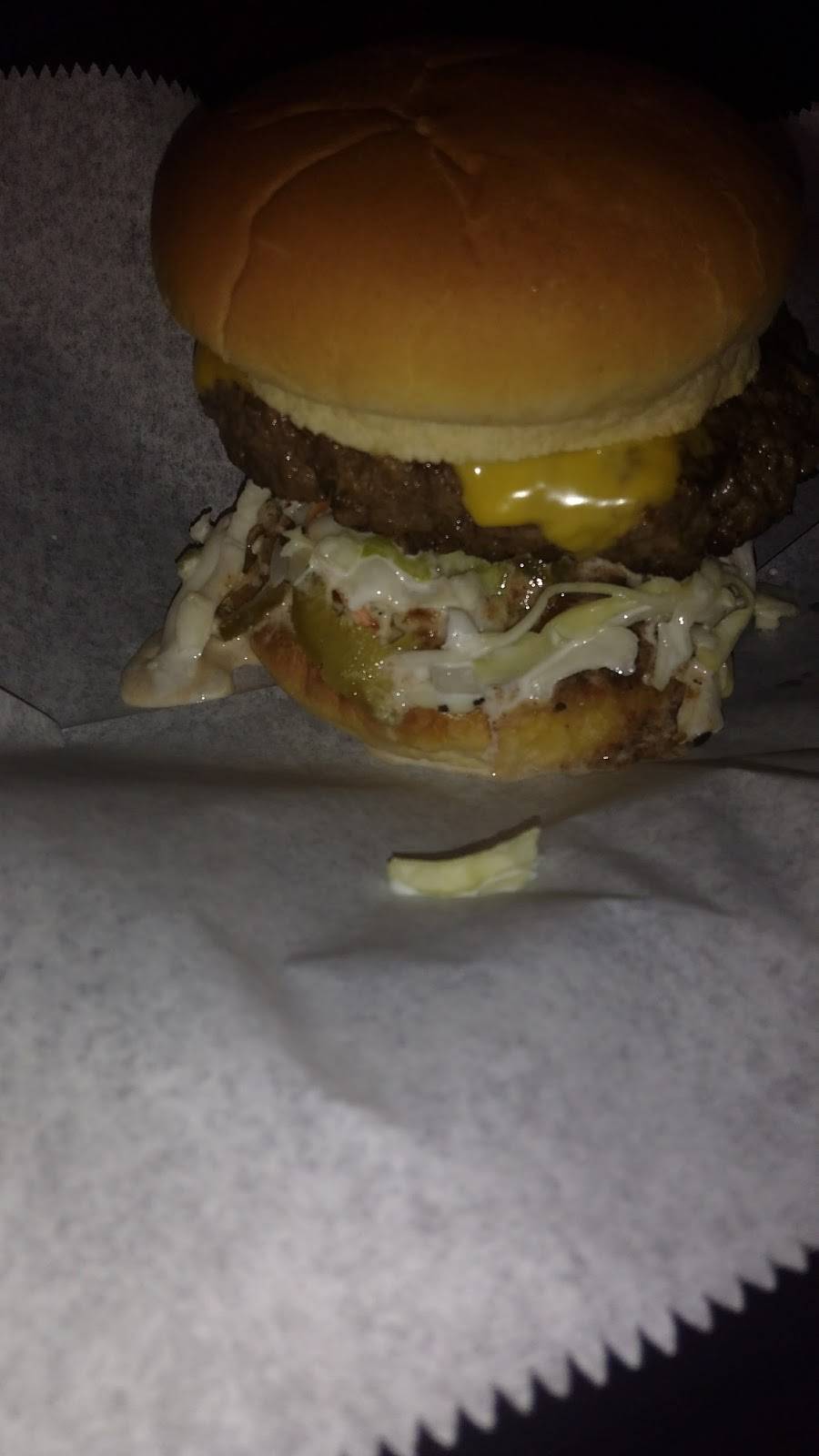 Browns Poolroom | restaurant | 203 Sycamore St N, Cowan, TN 37318, United States | 9313135974 OR +1 931-313-5974