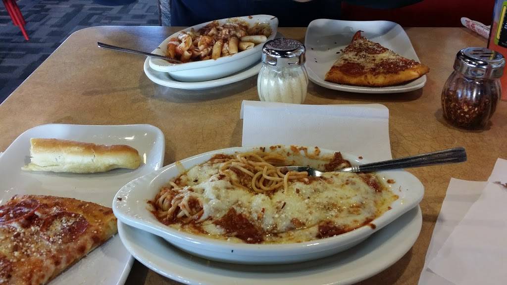 Fazolis | restaurant | 4687 W College Ave, Appleton, WI 54914, USA | 9208306411 OR +1 920-830-6411