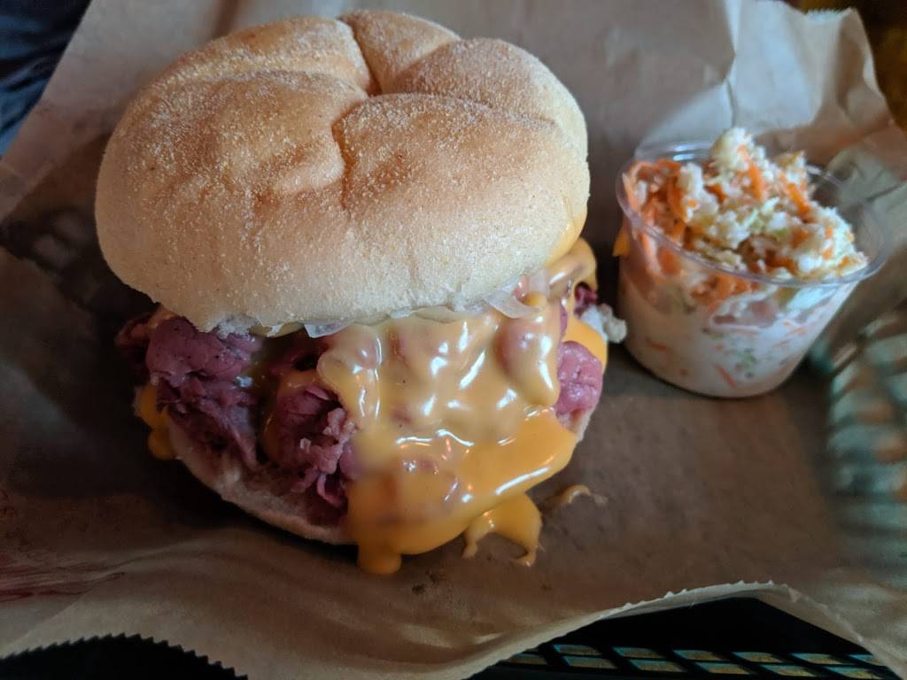 Taurus Beer and Whisk(e)y House | restaurant | 3540 Main Hwy C103, Miami, FL 33133, USA | 3055296523 OR +1 305-529-6523