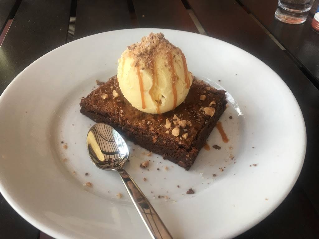 Grassroots Kitchen & Tap - Scottsdale | restaurant | 8120 North Hayden Road, 100 E-100 E, Scottsdale, AZ 85258, USA | 4806990699 OR +1 480-699-0699