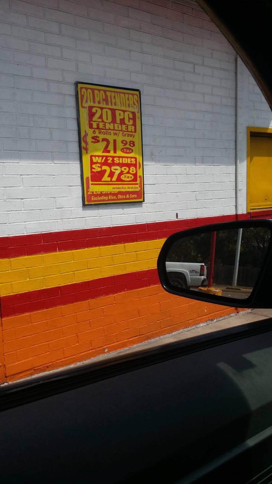 Williams Fried Chicken | restaurant | 1570 S 1st St, Garland, TX 75040, USA | 9722767705 OR +1 972-276-7705