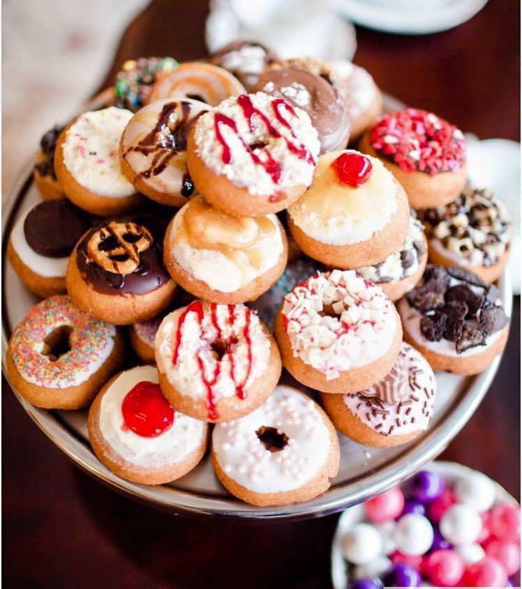 Peace, Love and Little Donuts of North Canton | bakery | 1310 S Main St, North Canton, OH 44720, USA | 3305266123 OR +1 330-526-6123