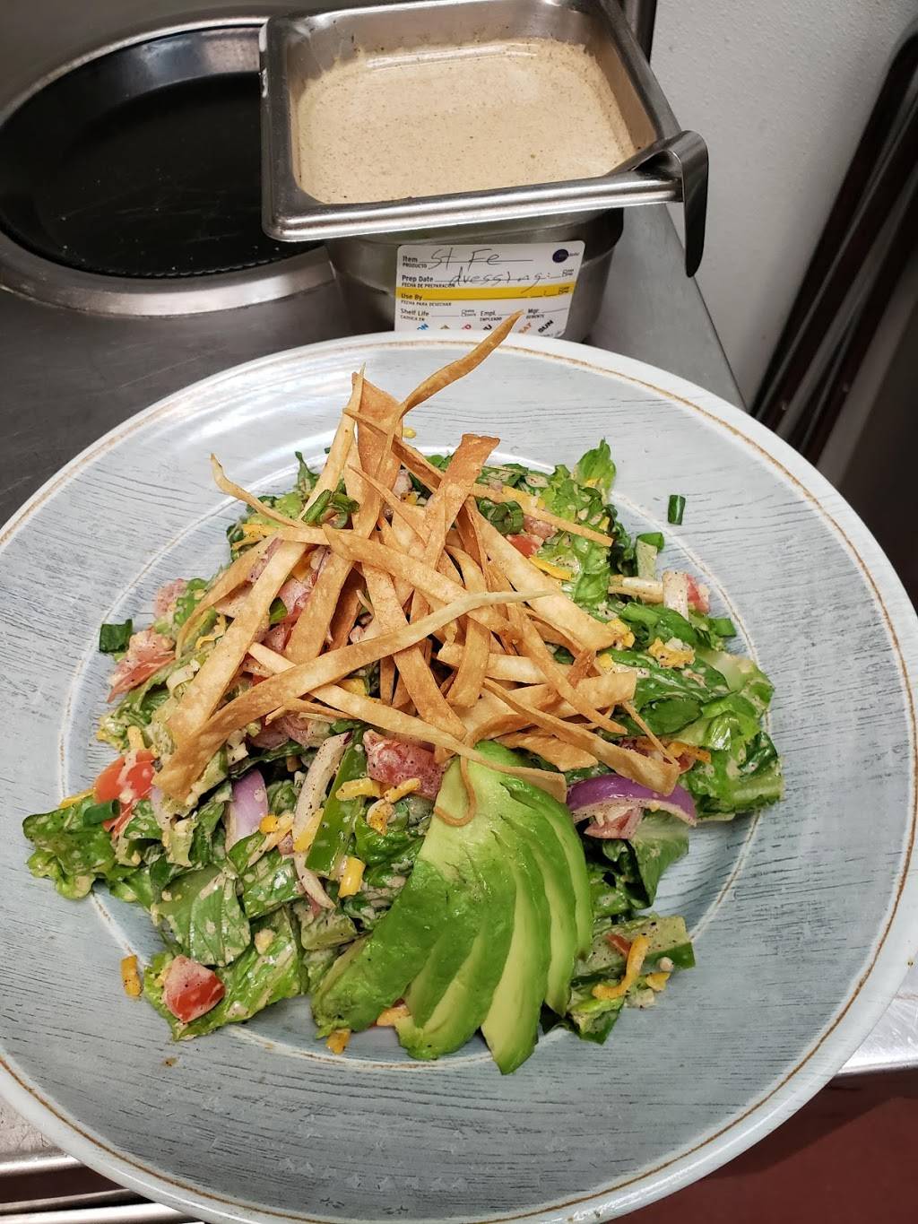 Firehouse Restaurant | restaurant | 7701 White Ln unit A3, Bakersfield, CA 93309, USA | 6618314688 OR +1 661-831-4688