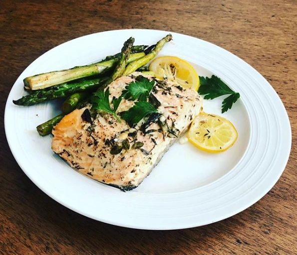 Freshnez | restaurant | 7508 Ambassador Row, Dallas, TX 75247, USA | 4697332994 OR +1 469-733-2994