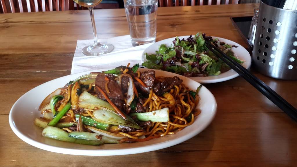 Nomad Tibetan Restaurant | restaurant | 1593 Solano Ave, Berkeley, CA 94707, USA | 5109840738 OR +1 510-984-0738