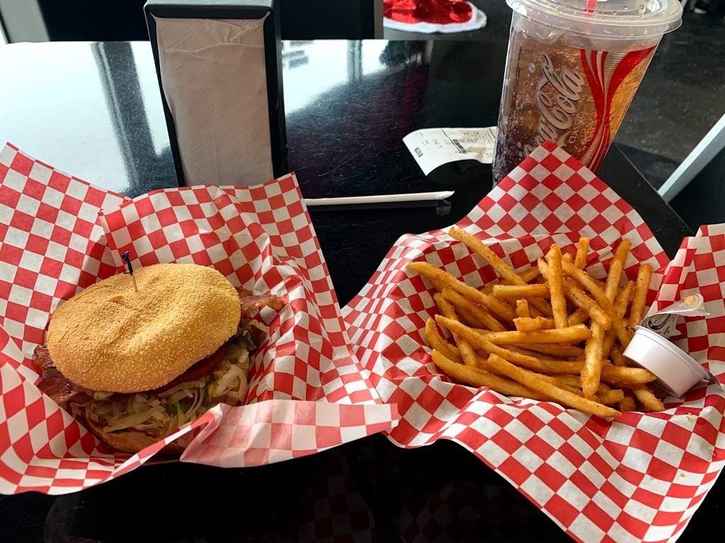 Kravers | restaurant | 500 Village Blvd #202, Stansbury Park, UT 84074, USA | 4358431688 OR +1 435-843-1688