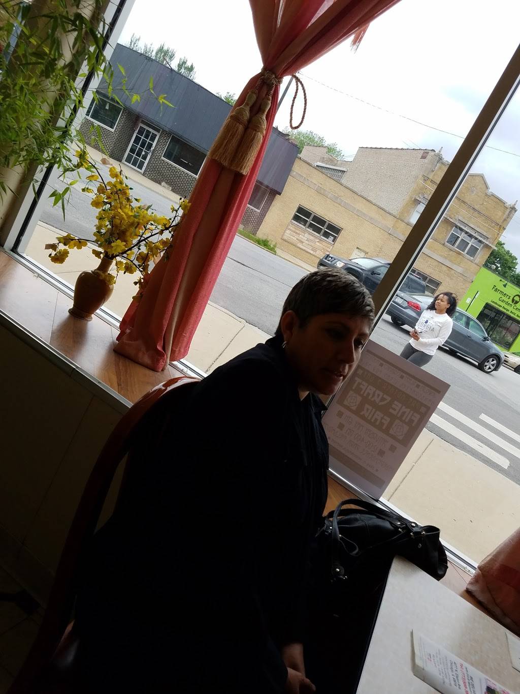 Wing Chong Restaurant | restaurant | 4077 N Elston Ave, Chicago, IL 60618, USA | 7735883808 OR +1 773-588-3808