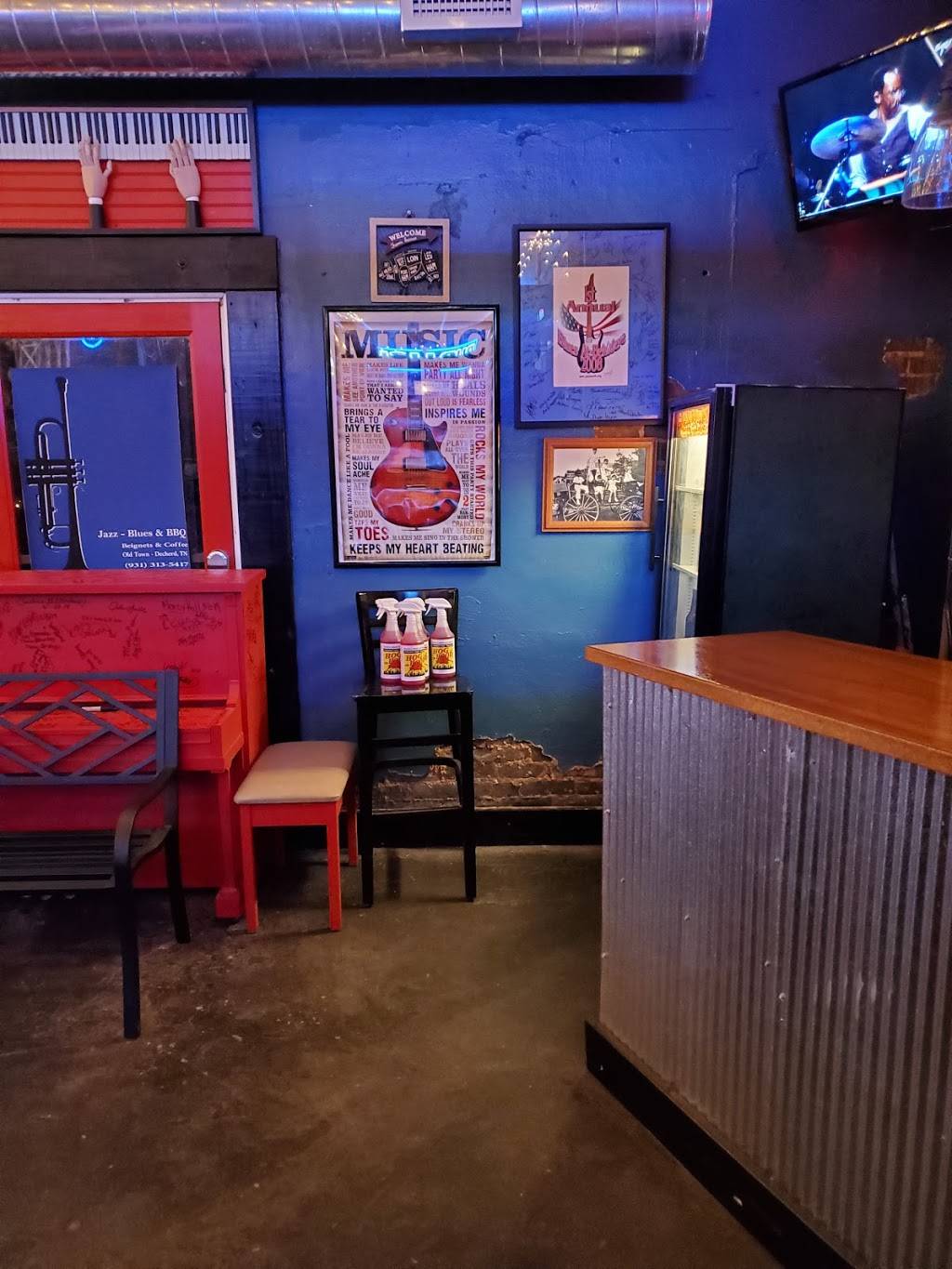 Sonnys on Main | restaurant | 106 E Main St, Decherd, TN 37324, USA | 9313135417 OR +1 931-313-5417