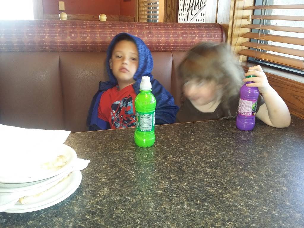 Pizza Hut | meal delivery | 4710 E Speedway Blvd, Tucson, AZ 85712, USA | 5203230042 OR +1 520-323-0042