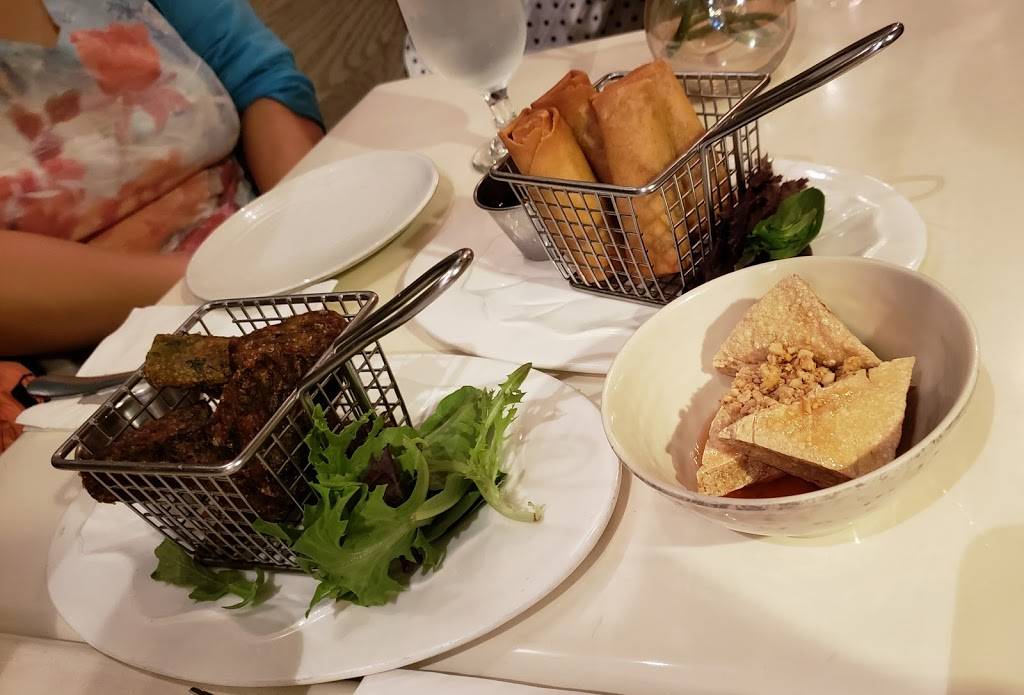 Viv | restaurant | 138 E 34th St, New York, NY 10016, USA | 2122133317 OR +1 212-213-3317