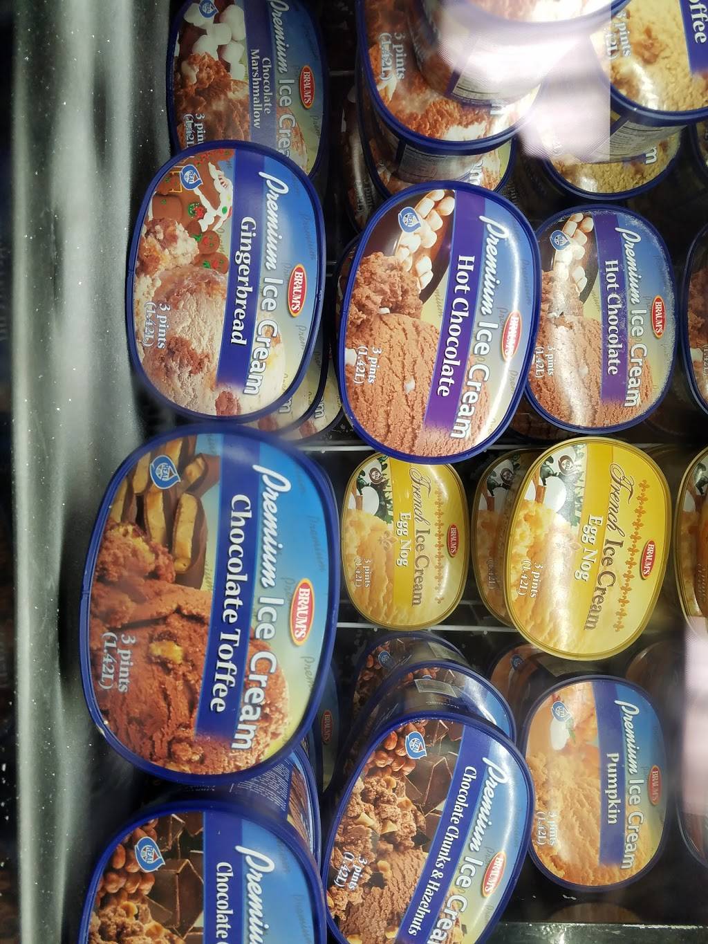 Braums Ice Cream & Burger Restaurant | restaurant | 620 NW 12th St, Moore, OK 73160, USA | 4057945355 OR +1 405-794-5355