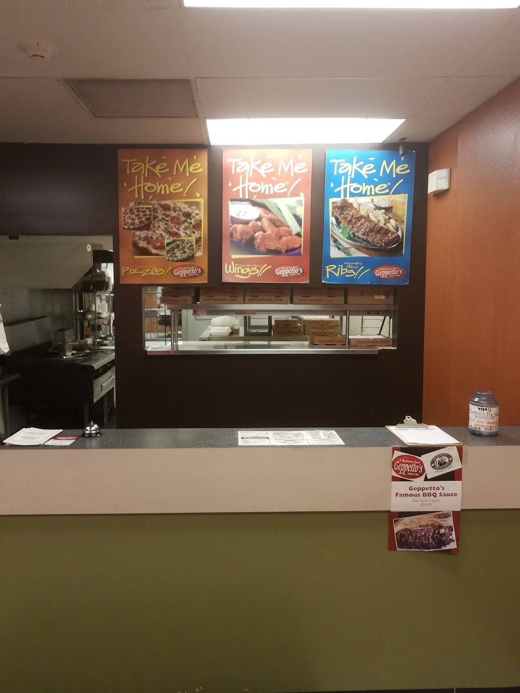 Geppettos Pizza & Ribs | restaurant | 7277 Pearl Rd, Cleveland, OH 44130, USA | 4408919500 OR +1 440-891-9500