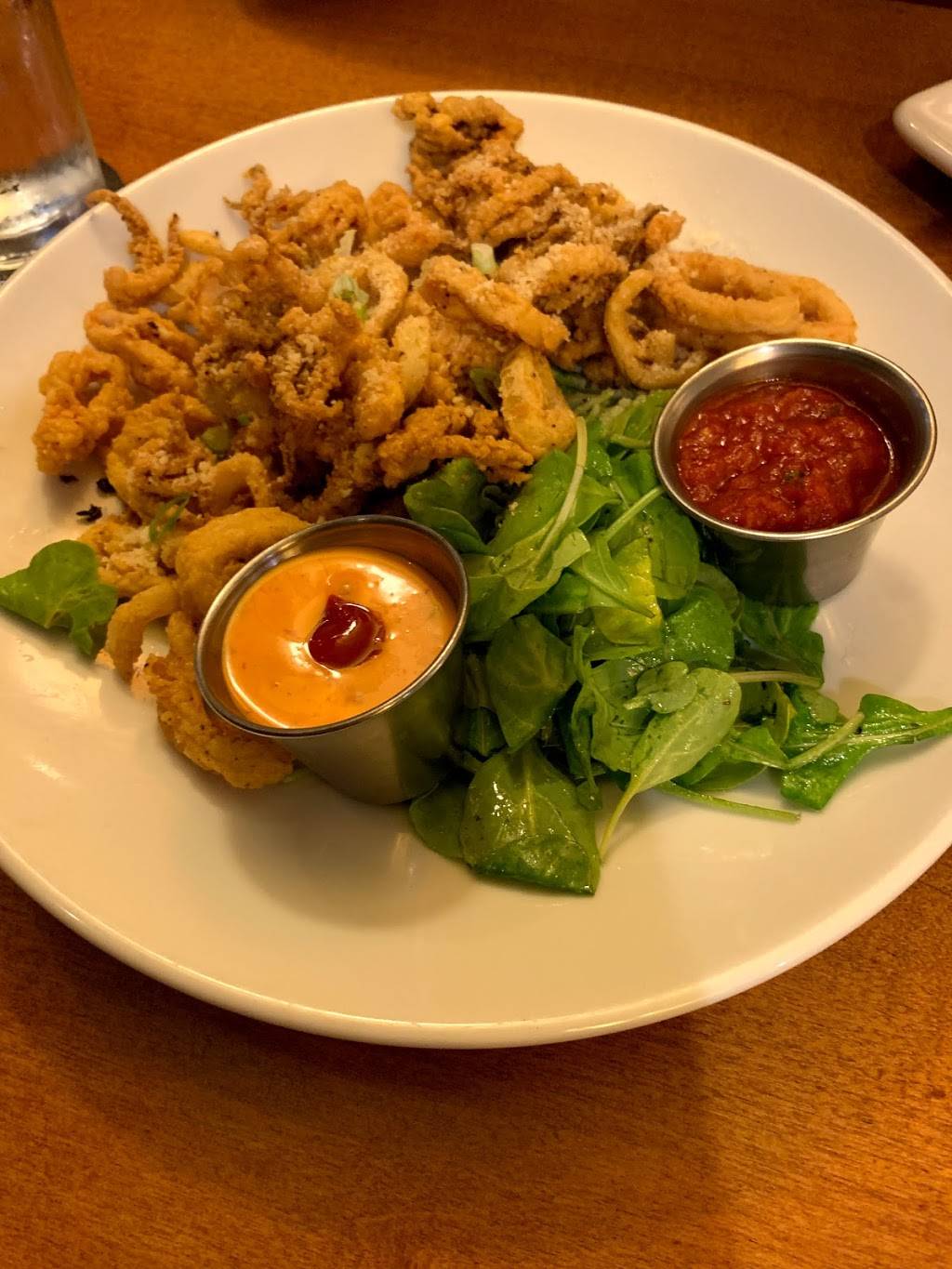 Houlihans | restaurant | 6601 Lyndale Ave S, Richfield, MN 55423, USA | 6122439150 OR +1 612-243-9150