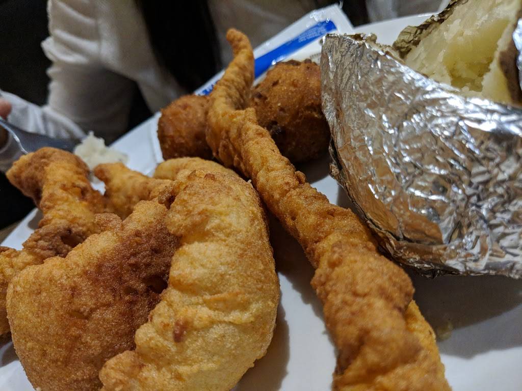 Ship 2 Shore Seafood & Steaks | restaurant | 1403 Dunn Ave #21, Jacksonville, FL 32218, USA | 9045134624 OR +1 904-513-4624