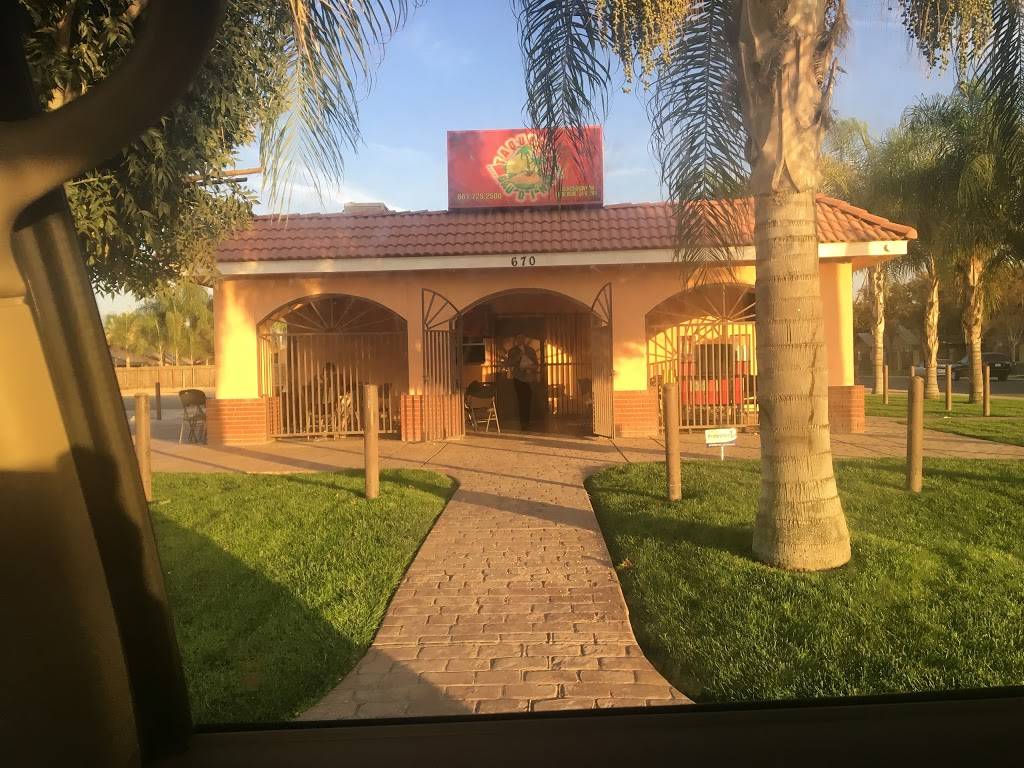 Taqueria Gudino | restaurant | 670 Richgrove Dr, Richgrove, CA 93261, USA | 6617252500 OR +1 661-725-2500