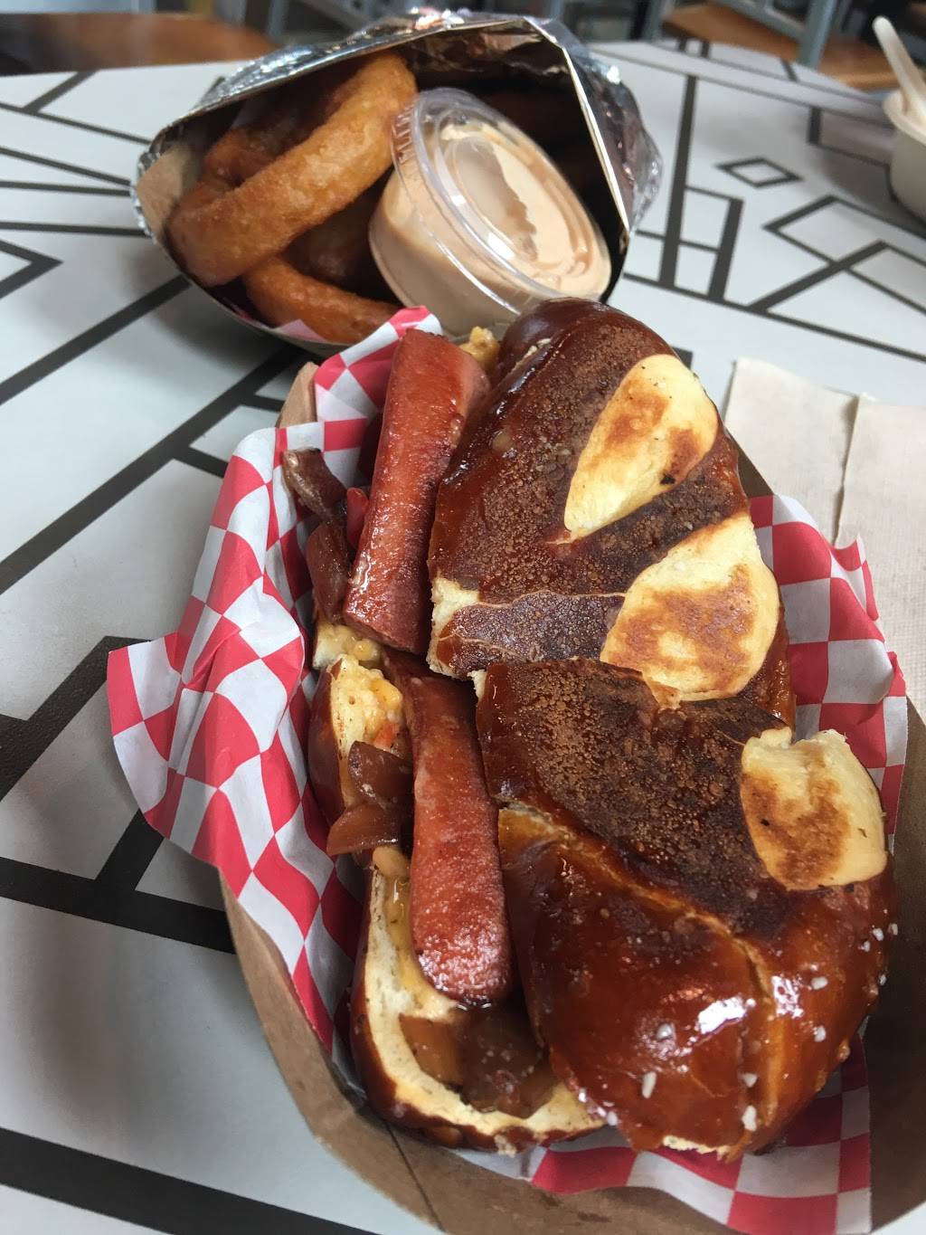 American Meltdown | restaurant | 6910 Fayetteville Rd, Durham, NC 27713, USA | 9194736358 OR +1 919-473-6358