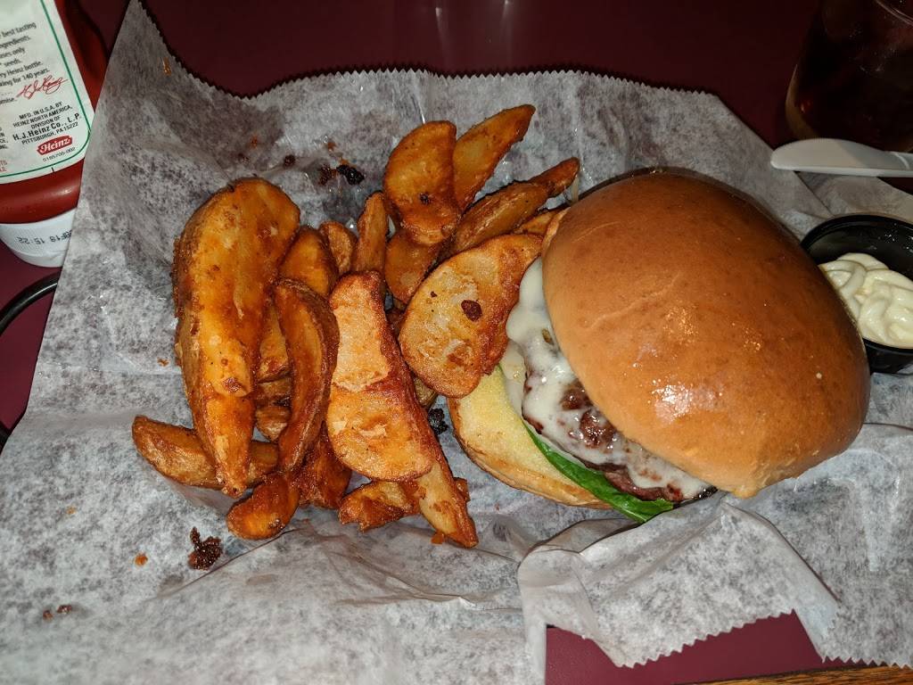 Next Door Pub & Grub | restaurant | 5931 Heatherdowns Blvd, Toledo, OH 43614, USA | 4197242333 OR +1 419-724-2333