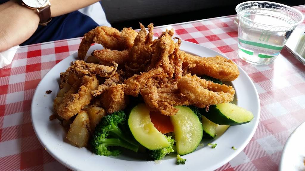 Reel Inn Malibu | restaurant | 18661 Pacific Coast Hwy, Malibu, CA 90265, USA | 3104568221 OR +1 310-456-8221