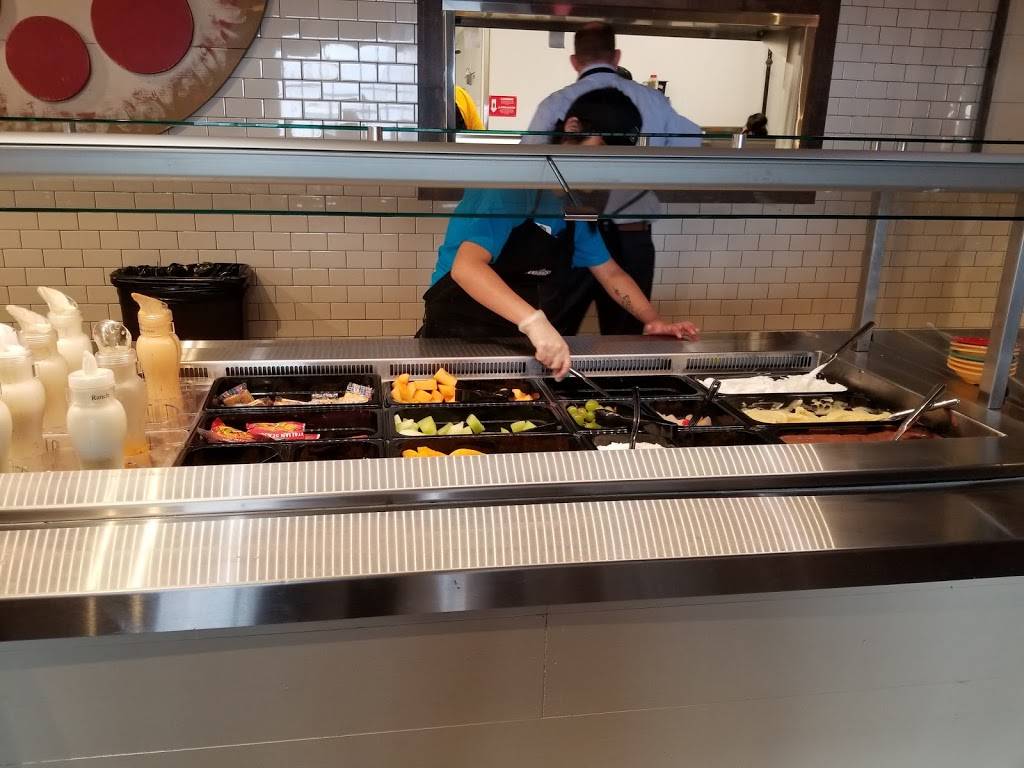 Mr. Gattis Pizza | meal takeaway | 2497 E Central Texas Expy, Killeen, TX 76543, USA | 2546342222 OR +1 254-634-2222