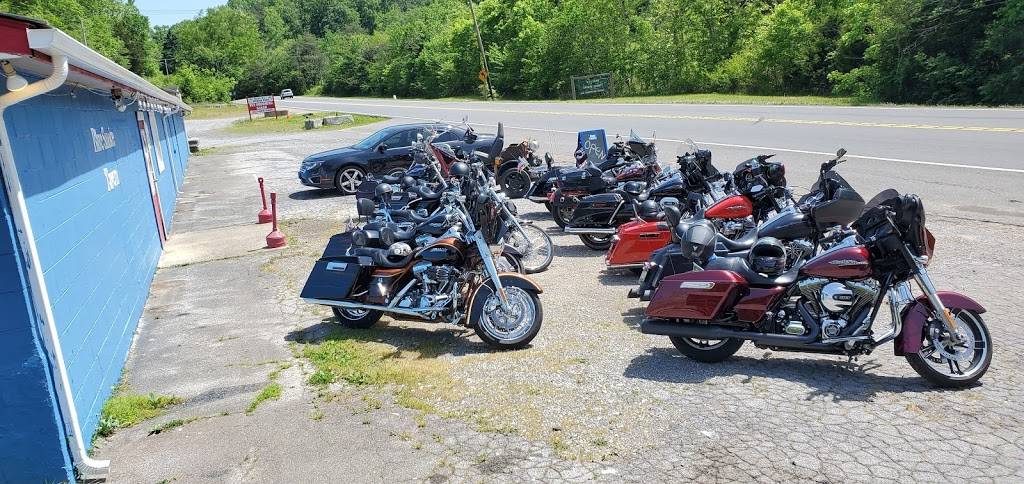 Blue Smoke Tavern | restaurant | 16130 W Andrew Johnson Hwy, Bulls Gap, TN 37711, USA | 4233934258 OR +1 423-393-4258