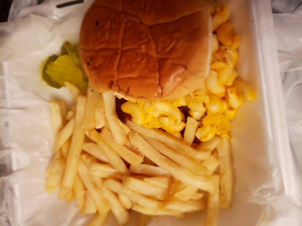 RJs Diner | restaurant | 205 TX-132, Devine, TX 78016, USA | 8305219967 OR +1 830-521-9967