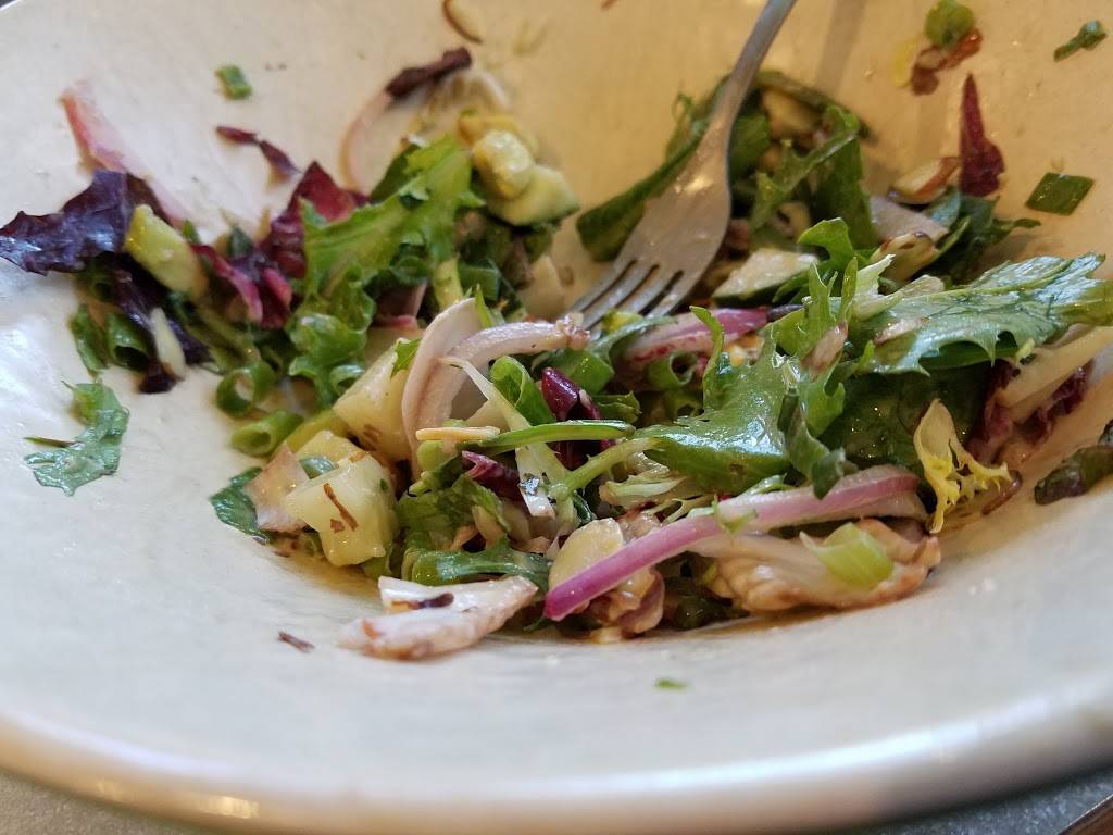 MAD Greens - Round Rock | restaurant | 455 University Blvd Ste 100, Round Rock, TX 78665, USA | 5127925530 OR +1 512-792-5530