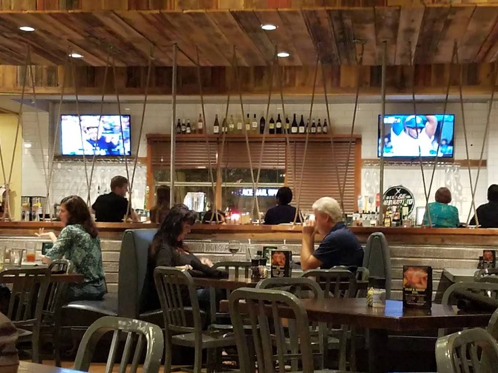 Rockfish Seafood & Grill | restaurant | 4740 TX-121 #400, Lewisville, TX 75056, USA | 9726683474 OR +1 972-668-3474