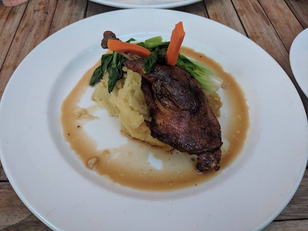 Mambo Lounge | restaurant | 120 Danforth Ave, Toronto, ON M4K 1N1, Canada | 4167787004 OR +1 416-778-7004