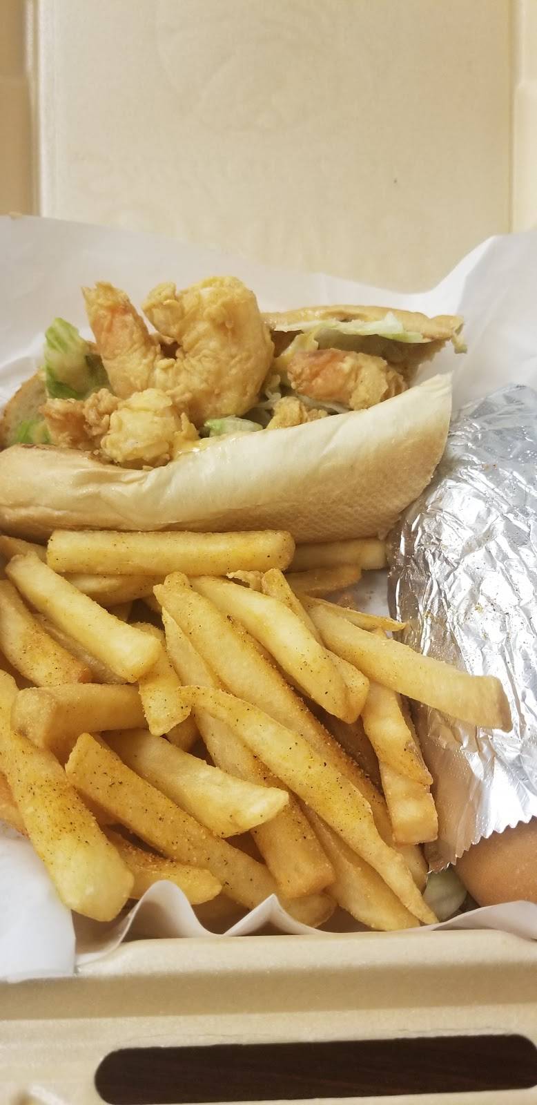 Sams Southern Eatery | restaurant | Pierre Bossier Mall, 2950 E Texas St, Bossier City, LA 71111, USA | 3185623370 OR +1 318-562-3370