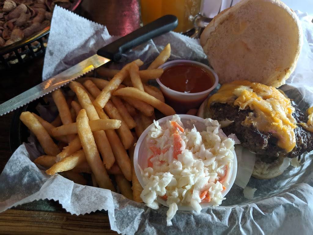 Lawrenceburger | restaurant | 334 Front St, Lawrenceburg, IN 47025, USA | 8125392874 OR +1 812-539-2874