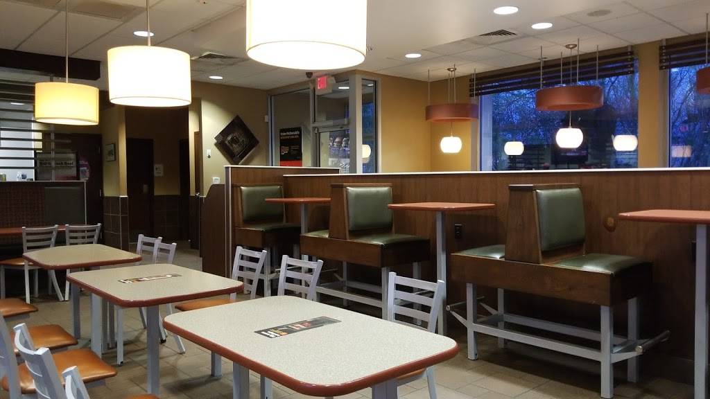 McDonalds | cafe | 3325 Washtenaw Ave, Ann Arbor, MI 48104, USA | 7349750466 OR +1 734-975-0466