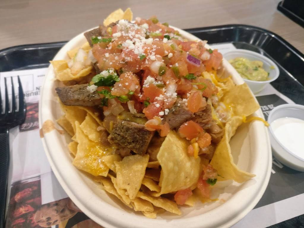 Carls Jr. Green Burrito | restaurant | 13425 Beach Blvd, Westminster, CA 92683, USA | 7149015513 OR +1 714-901-5513